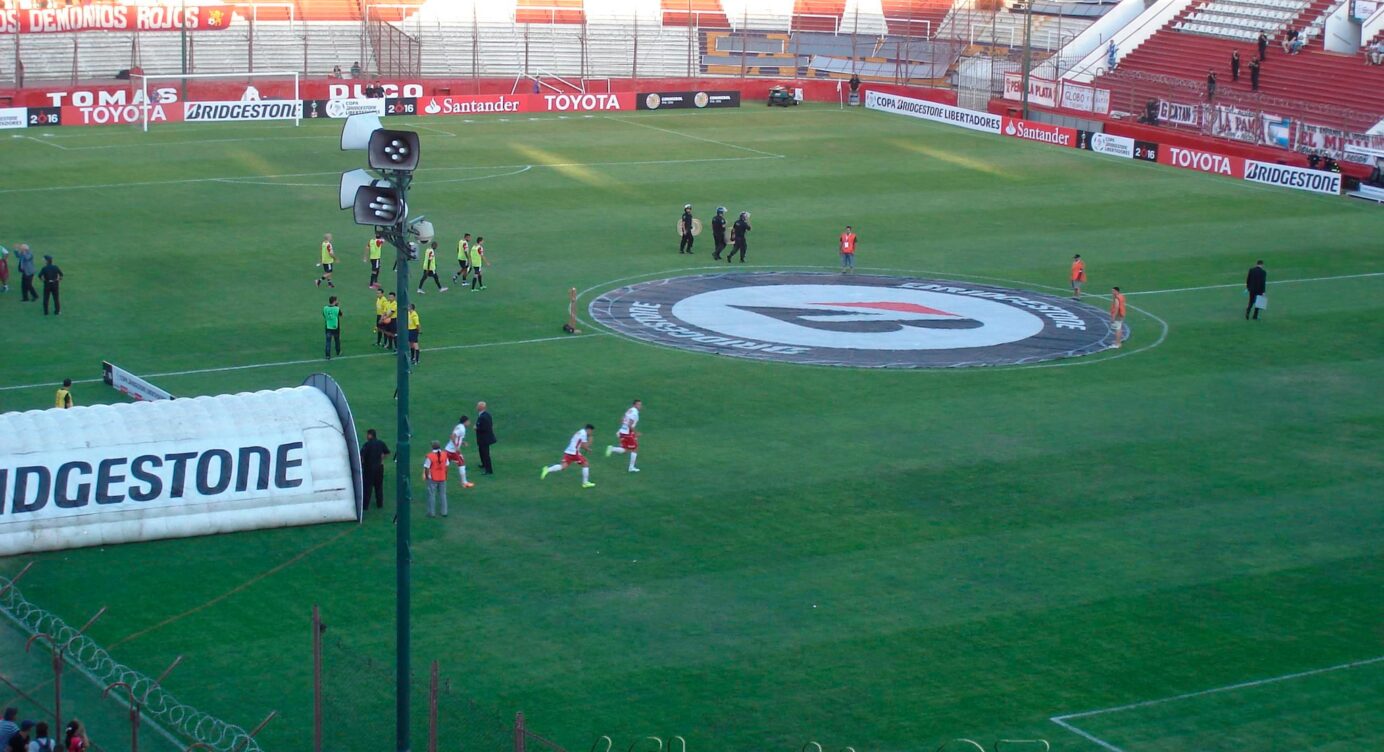 Copa Libertadores – Huracán Vs. Caracas (Venezuela)