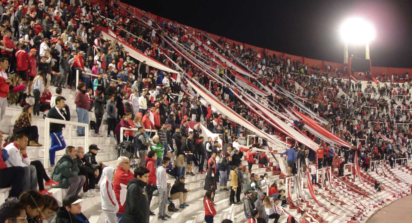 Copa Libertadores – Huracán Vs. Emelec (Ecuador)