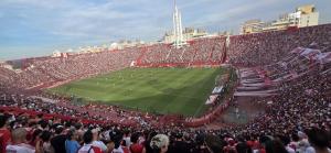 2025-huracan-vs-san-lorenzo-en-el-DUCO-desde-la-tribuna-bonavena-palacio-explotado