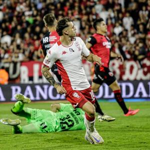 gol-de-mazzantti-en-huracan-contra-newells-fecha-21-torneo-liga-profesional-2024